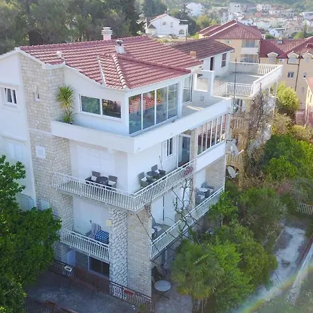 Apartment In Trogir 6147A Apartment Trogir