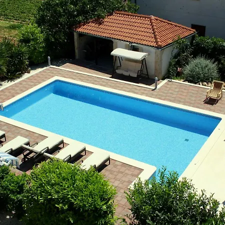 Apartment In Trogir 6147A Apartment