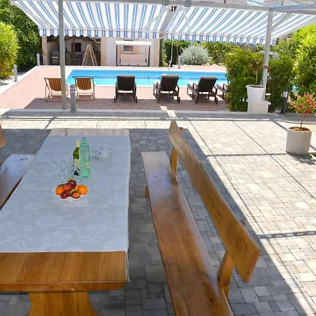 Apartment In Trogir 6147A *